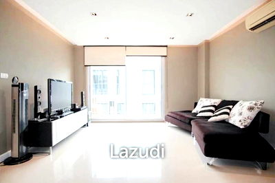 Condos for rent : 2 Bed 2 Bath 86 SQ.M The Clover Thonglor