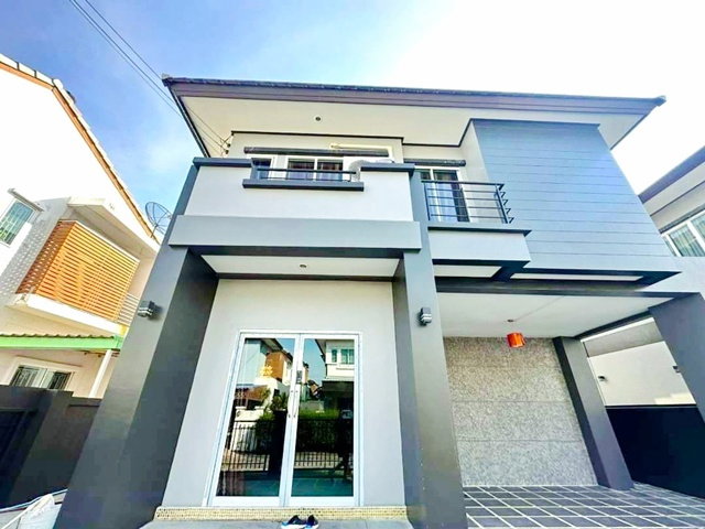รูป ถูกสุดในโครงการ 45ตร.วา. ขายขาดทุน30% ขายบ้านเดี่ยวใหญ่ 2 ชั้น บางพระ 3 นอน 3 น้ำ รร.อัสสัมชัญ ศรีราชา 2.6 กม. ติดแอร์ทุกห้องนอน - รูปที่ 4/8