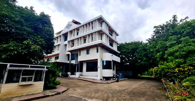 Office for sale วิทยาลัยเทคนิคราชสิทธาราม : FOR SALE  OFFICE PROPERTY  43577000 BAHT.