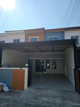 บ้านสวยตกแต่งครบพร้อมอยู่ ขายทาวน์เฮ้าส์ 2 ชั้น หมู่บ้านกิตติชัยวิลล่า11 ถนนมิตรไมตรี 6/1 คู้ซ้าย หนองจอก 