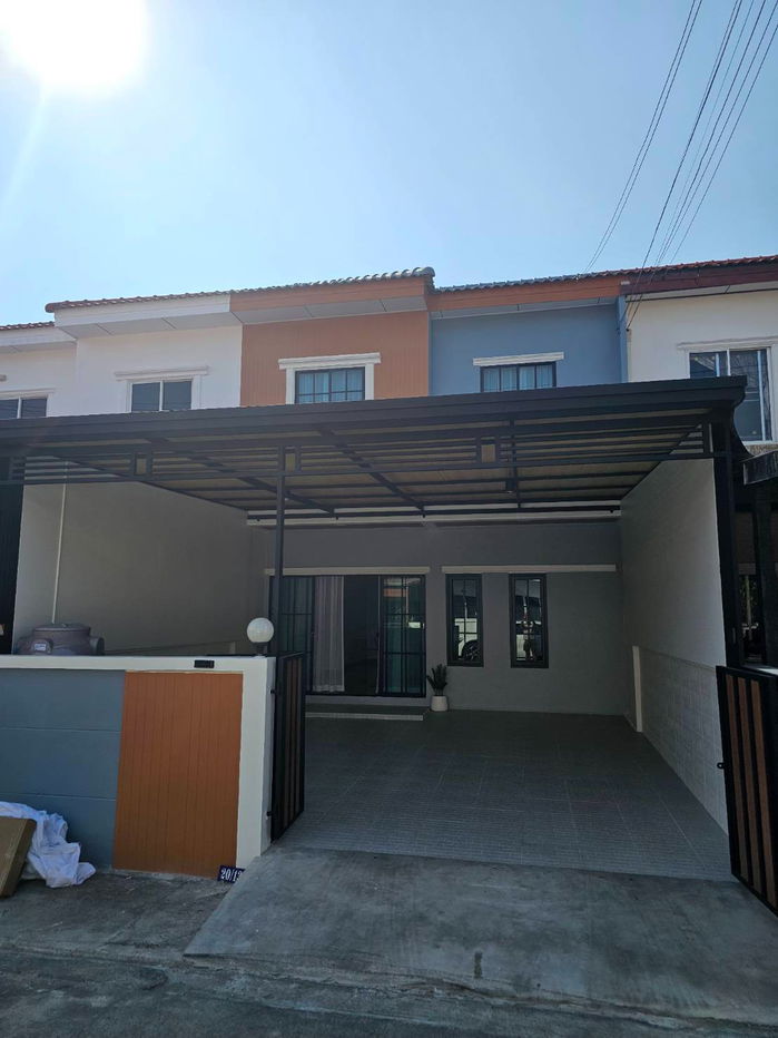 รูป บ้านสวยตกแต่งครบพร้อมอยู่ ขายทาวน์เฮ้าส์ 2 ชั้น หมู่บ้านกิตติชัยวิลล่า11 ถนนมิตรไมตรี 6/1 คู้ซ้าย หนองจอก  - รูปที่ 1/23