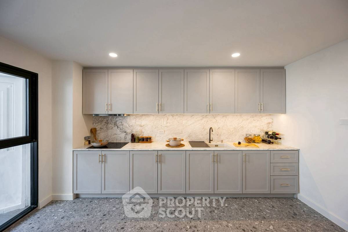 รูป คอนโด 3-ห้องนอน ที่ แกรนด์ วิลล์ เฮาส์ 2 ใกล้ MRT สุขุมวิท (ID 2621208) - รูปที่ 7/13