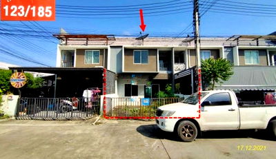 Townhouses for sale Rangsit University : FOR SALE  TOWNHOUSE PROPERTY  2310000 BAHT.