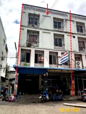 Shophouses for sale Phutthamonthon Sai 5 Road  : FOR SALE  COMMERCIAL BUILDING PROPERTY  7590000 BAHT.