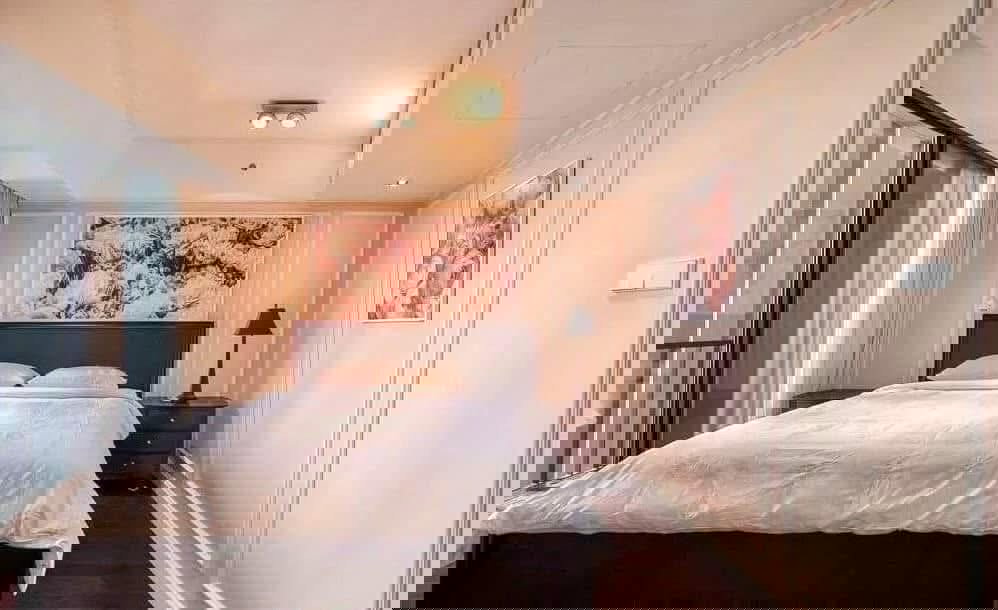 รูป ปล่อยเช่าคอนโดหรู เดอะเมท ถนนสาทรใต้ Duplex ชั้น 54-55 ตึก D พื้นที่ 366 ตรม 4 นอน 5 น้ำ ด้วยเฟอร์นิเจอร์ชนินทร์ทั้งห้อง 3 ที่จอดรถ - รูปที่ 4/19