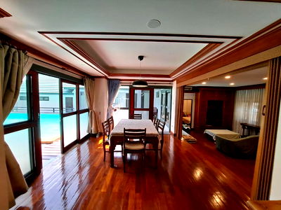 บ้านเดี่ยว คริสตัล ดีไซน์ เซ็นเตอร์ :  ขายบ้านเดี่ยว 2 ชั้น 210 ตรว. 400 ตรม. 5 ห้องนอน ซอยโชคชัย 4 เขตลาดพร้าว กรุงเทพ