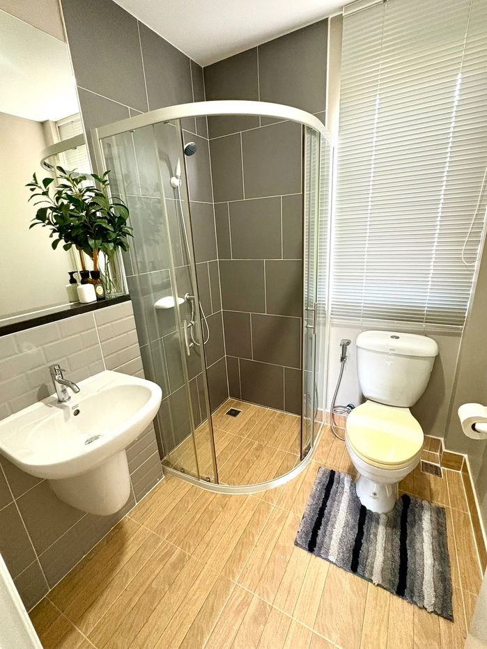 รูป ขายบ้าน 50ตรว 4นอน 3น้ำ ทำเลติดสระว่ายน้ำโครงการ - รูปที่ 22/36