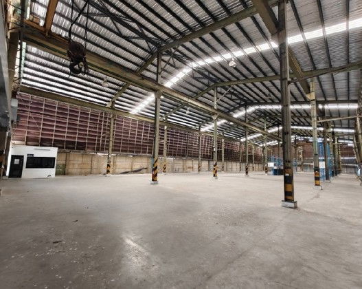 รูป ให้เช่าโกดังพร้อมสำนักงาน ซอยวิภาวดีรังสิต 64 ใกล้ สนามบินดอนเมือง พื้นที่โกดัง 2300 ตารางเมตร รถเทรลเลอร์เข้าออกได้ - รูปที่ 9/14