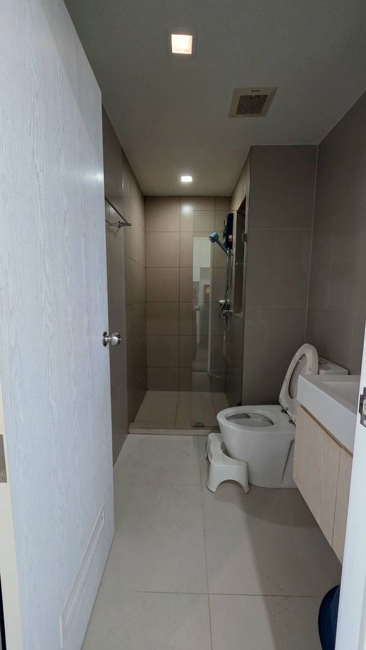 รูป Rich Park @ Triple Station ห้องสวย ราคาดี สอบถามเพิ่มเติมได้ที่ Line @condorental - รูปที่ 8/10