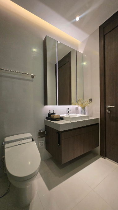 รูป 💥DL-10192💥ว่าง ให้ เช่า คิว 1 สุขุมวิท👉แอดไลน์ @luxeliving  - รูปที่ 30/34