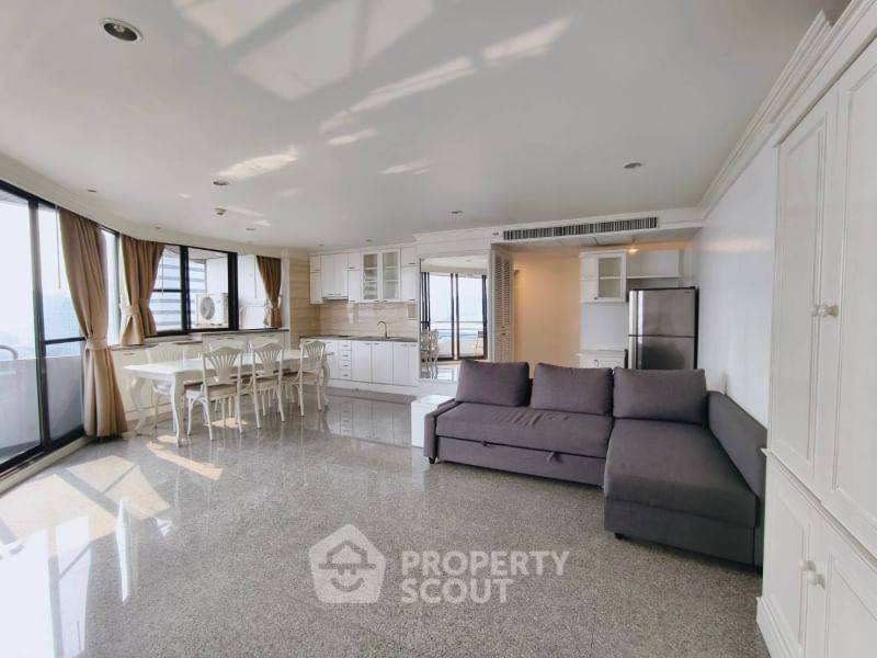 รูป คอนโด 2-ห้องนอน ที่ เลค อเวนิว คอนโดมิเนียม ใกล้ BTS อโศก (ID 1553822) - รูปที่ 1/16