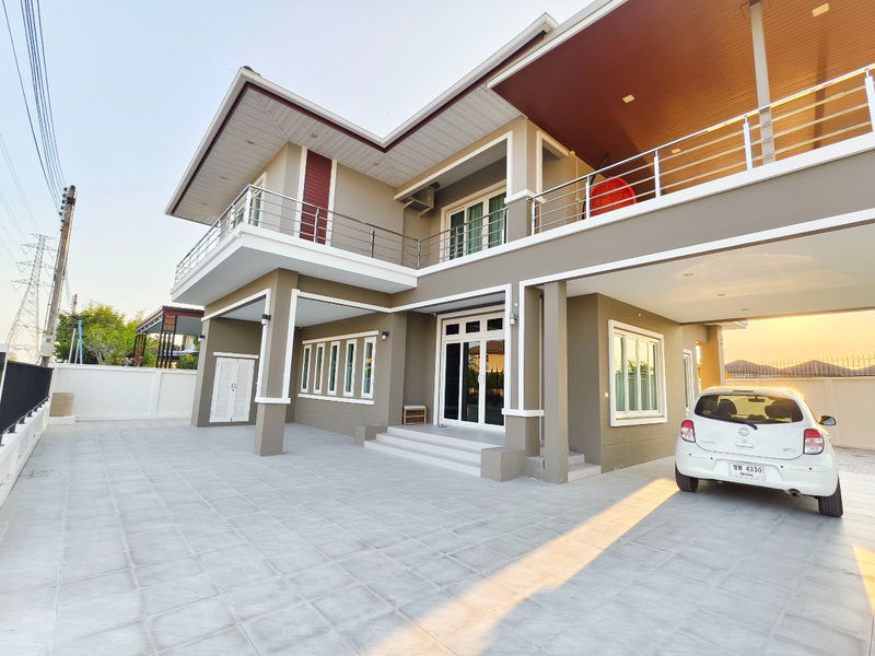 บ้านเดี่ยวให้เช่า : บ้านให้เช่า 42000 บาท โซนสันกำแพงสายใหม่ เชียงใหม่