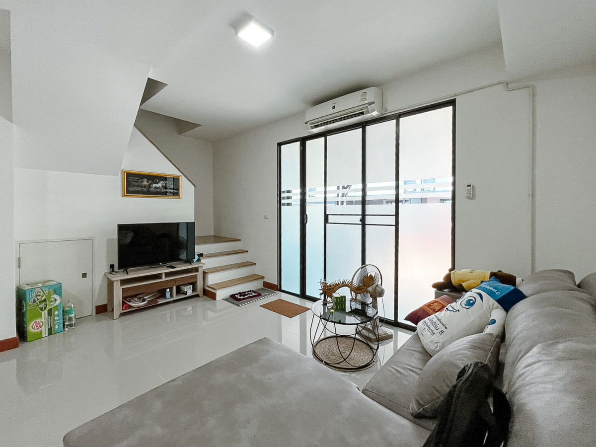 รูป CS139   📍 ขอปล่อยต่อ ทาวน์โฮม 2 ชั้น พลีโน ลาดพร้าว-เสรีไทย เพียง 4.39 ล้าน เดินทางสะดวกสบาย - รูปที่ 4/19