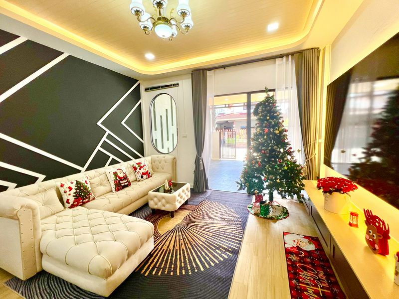 รูป ทาวน์เฮ้าส์ ตกแต่งรีโนเวทใหม่ หมู่บ้าน เพชรไพลิน พระยาสุเรนทร์ 35 บางชัน คลองสามวา ทำเลดี แถมเฟอร์นิเจอร์พร้อมอยู่ - รูปที่ 4/21