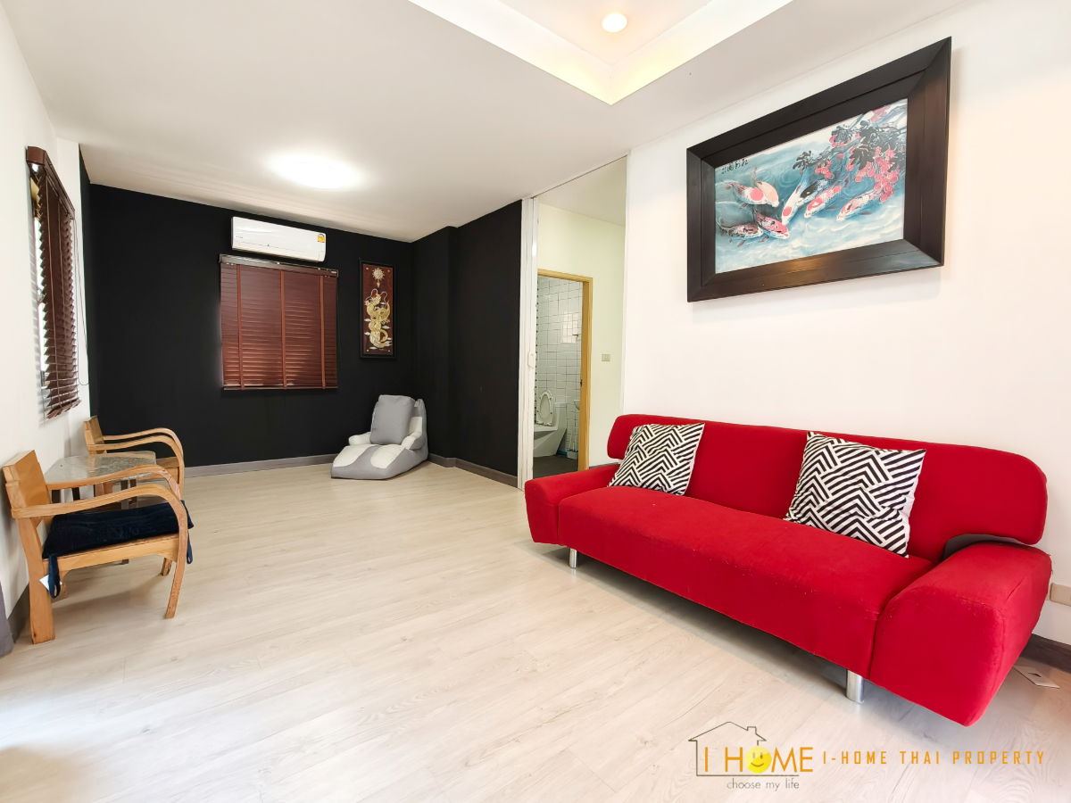 รูป ให้เช่าบ้านเดี่ยวสองชั้น 3 ห้องนอน 2 ห้องน้ำ 2 ห้องครัว 1 ที่จอดรถ - รูปที่ 8/30