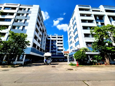 Condos for rent Seacon Square Department Store : For rent: Saint Charm Condominium.