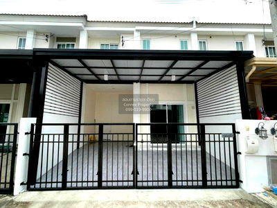 เช่าทาวน์โฮม สนามบินสุวรรณภูมิ : เช่าทาวน์เฮ้าส์/ทาวน์โฮม  เดอะ คอนเนค บางนา - ศรีวารี 1 บางโฉลง บางพลี สมุทรปราการ CX-144685 ✅ ทักไลน์ @connexproperty ตอบทันที ทีมงานมืออาชีพ ✅