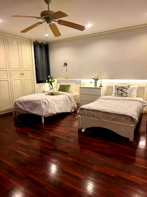 Townhouses for rent วิทยาลัยดุสิตธานี : 📌 Don't miss out‼️ Detached house for rent, great location, pets allowed ✅ Townhouse, Soi Lasalle 77 MD-25085646