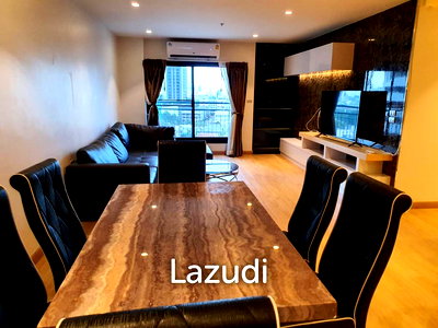 คอนโดให้เช่า : 106.0 ตร.ม.  2 ห้องนอน  2 ห้องน้ำ คอนโดสำหรับ เช่าใน คลองเตยเหนือ