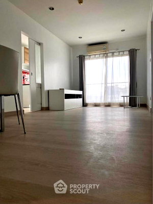 Condos for sale : 2-BR Condo at The Niche Id Ladprao 130 in Khlong Chan (ID 2619972)