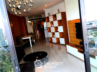 ขายคอนโด : คอนโด 2-ห้องนอน ที่ ศุภาลัย คาซา ริวา ใกล้ ถนนตก (ID 2586333)