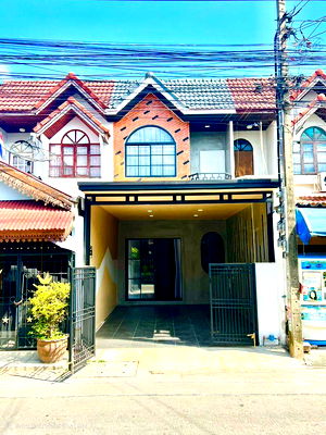 ทาวน์โฮม แจส กรีน วิลเลจ คู้บอน : ทาวน์เฮ้าส์ ตกแต่งรีโนเวทใหม่ หมู่บ้าน เพชรไพลิน พระยาสุเรนทร์ 35 บางชัน คลองสามวา ทำเลดี แถมเฟอร์นิเจอร์พร้อมอยู่