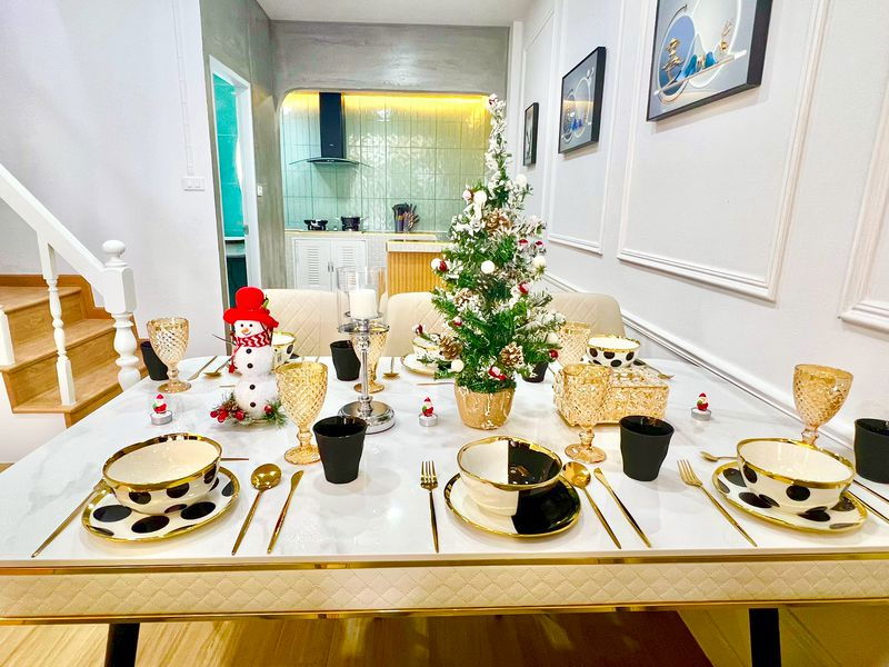 รูป ทาวน์เฮ้าส์ ตกแต่งรีโนเวทใหม่ หมู่บ้าน เพชรไพลิน พระยาสุเรนทร์ 35 บางชัน คลองสามวา ทำเลดี แถมเฟอร์นิเจอร์พร้อมอยู่ - รูปที่ 8/21