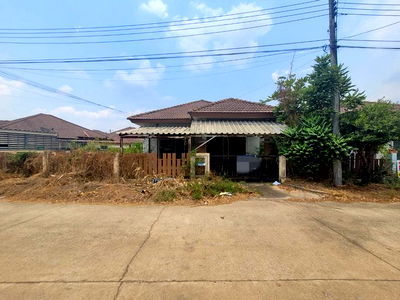 บ้านเดี่ยว ม.เทคโนโลยีพระจอมเกล้าพระนครเหนือ ปราจีนบุรี (มจพ.ปราจีนบุรี) : BP00633 ขายบ้านแฝด หมู่บ้านสิรารมย์เพรสทีจพาร์ค ปราจีนบุรี