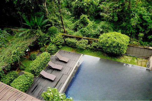 [920211018-51] "Elegant Condo with City Views in Central Chiang Mai"