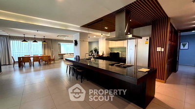 เช่าคอนโด สุขุมวิท 39 : คอนโด 3-ห้องนอน ที่ บ้านสวนเพชร คอนโดมิเนียม ใกล้ BTS พร้อมพงษ์ (ID 2608890)