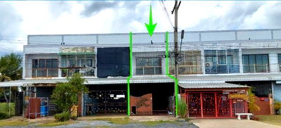 Shophouses for sale Bang Mun Nak Phichit : FOR SALE  COMMERCIAL BUILDING PROPERTY  1650000 BAHT.
