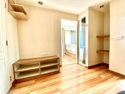 ขายคอนโด : ขายคอนโด Humble Living Condo @ Chintawet (ฮัมเบิ้ล ลีฟวิ่ง @จินตเวช) ใกล้ MRT สุทธิสาร 700 เมตร