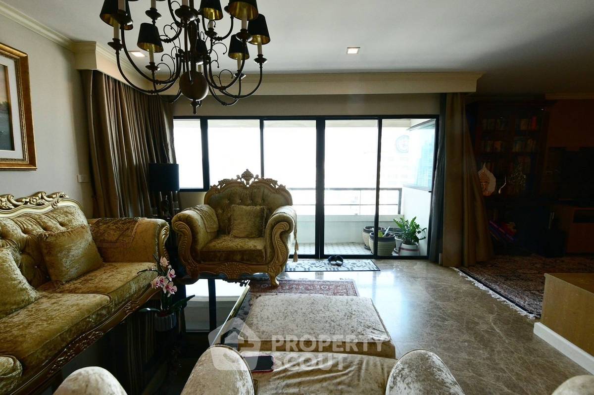 รูป คอนโด 3-ห้องนอน ที่ สาธร การ์เด้นส์ ใกล้ MRT สีลม (ID 2440910) - รูปที่ 8/16