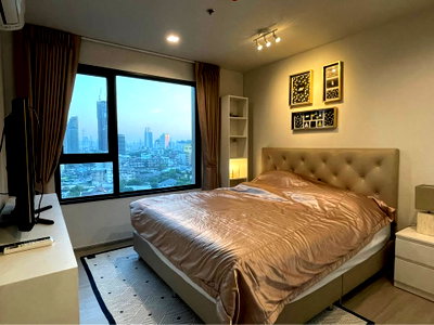 Condos for rent : For rent Life Ladprao Ready to move in (DSL2316)
