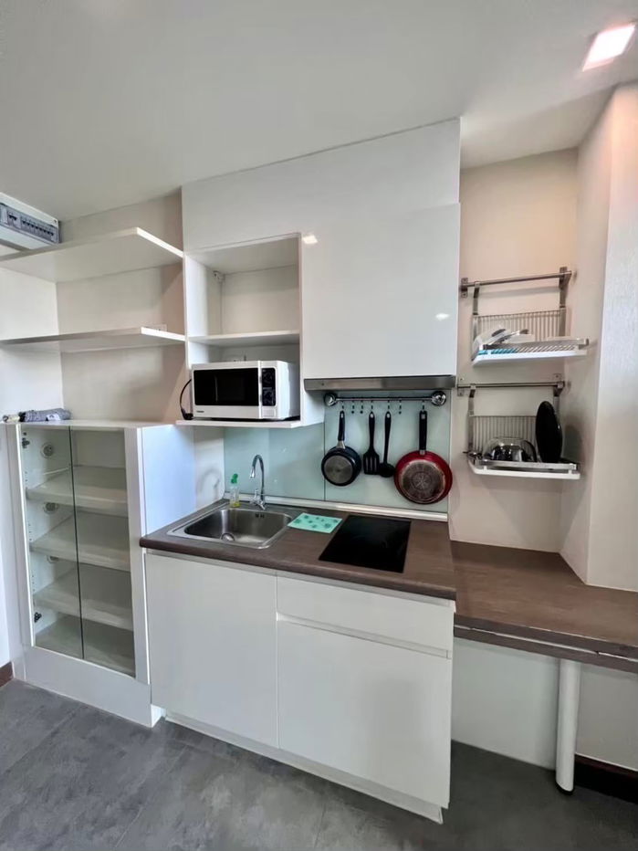 picture Beyond Sukhumvit (BTS Udomsuk) - 7/9