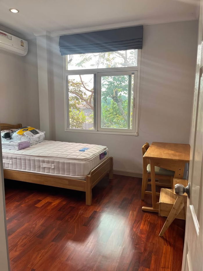 รูป บ้านให้เช่าแถวเลียบด่วน ลาดพร้าว มาสเตอร์พีท  60 ตรว 3 นอน3น้ำ 58,000 บาท - รูปที่ 21/22