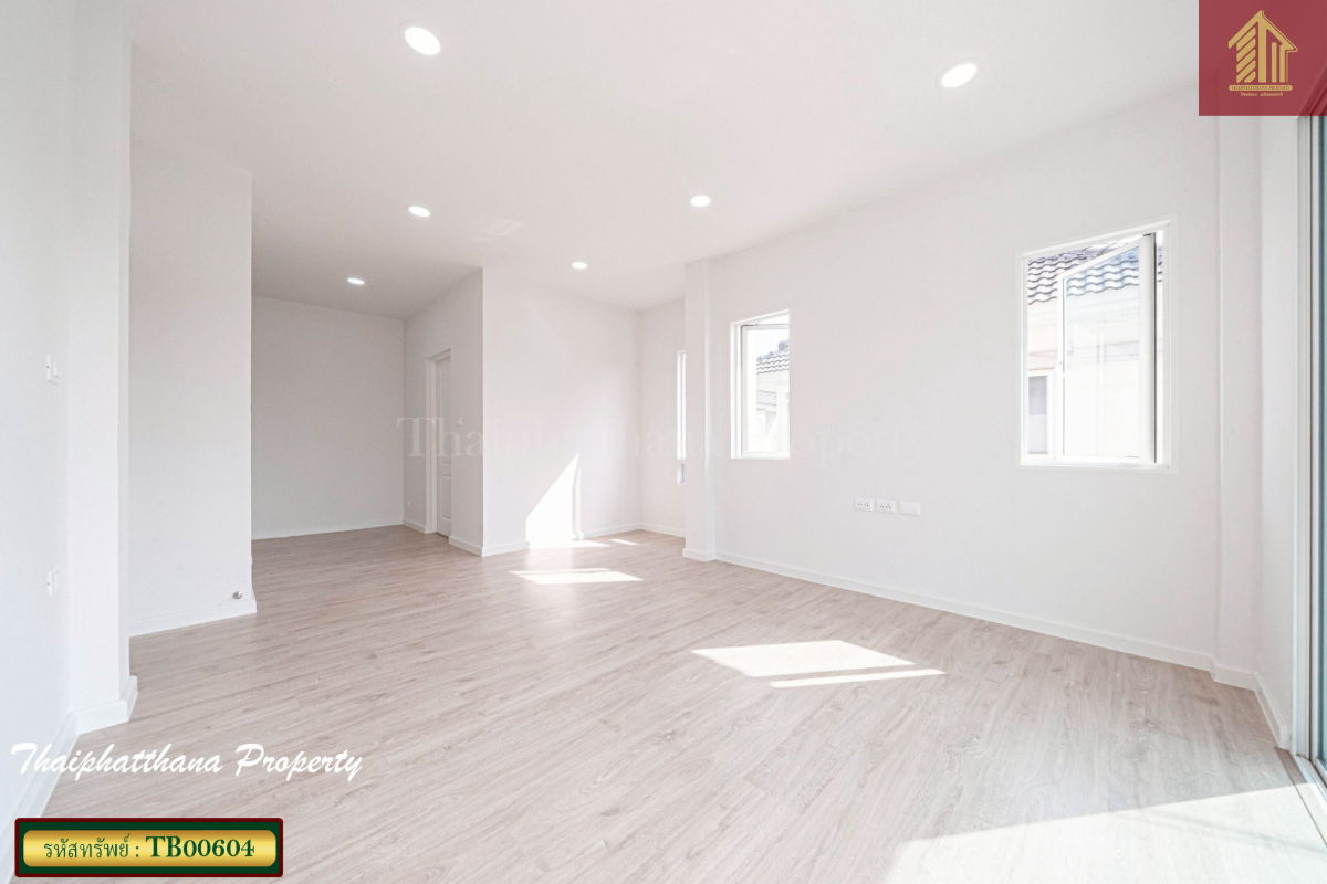 รูป ไลฟ์ บางกอก บูเลอวาร์ด วงแหวน-พระราม 9 บ้านรีโนเวทสวย ทำเลดี ราคาพิเศษ - รูปที่ 4/17