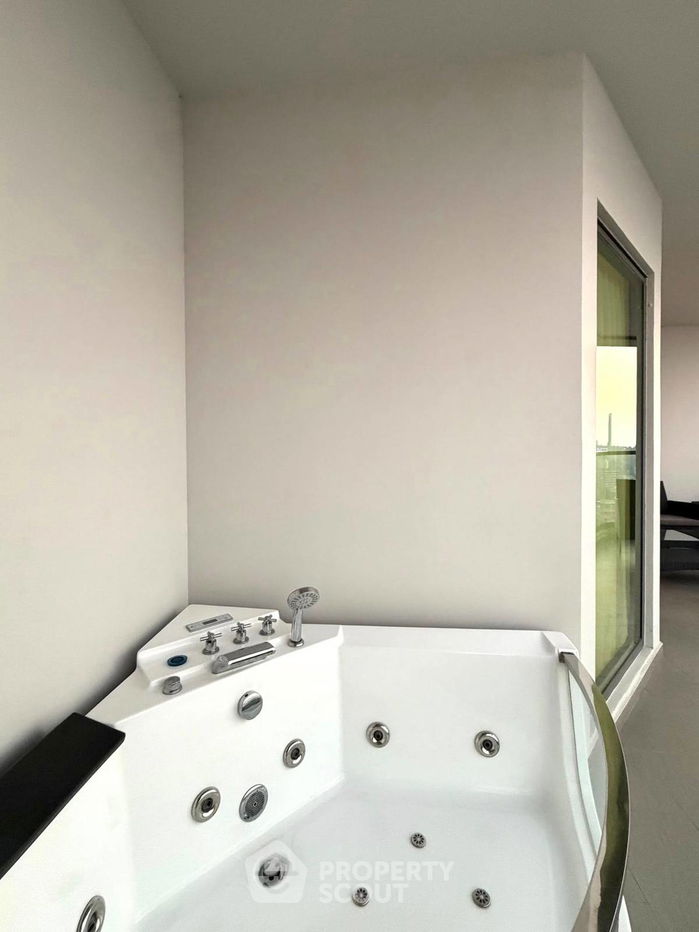 รูป คอนโด 2-ห้องนอน ที่ อคาเดีย มิลเลนเนียม ทาวเวอร์ ใกล้ พัทยาใต้ (ID 2621302) - รูปที่ 14/14