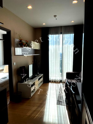 Condos for rent : 🏙️Luxury, beautifully decorated room at Keyne by Sansiri, available for rent at the best price! Near BTS Thonglor 🚅