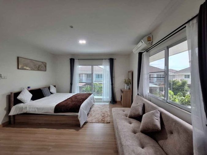 ปล่อยเช่า กาญจน์กนก12 เฟส2  พื้นที่ใช้สอย 170 ตรม. 3 ห้องนอน พร้อมอยู่