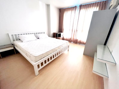 Condos for rent MRT Huai Khwang : For rent Life @ Ratchada - Huaikwang Ready to move in (DSL2256)