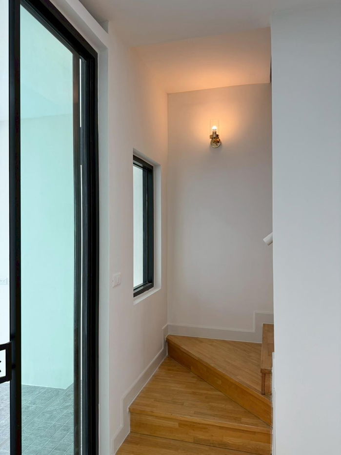 รูป R029 🏠 ขายด่วน ทาวน์โฮม 3 ชั้น โครงการซิกเนเจอร์ วัชรพล (ซอยวัชรพล 2) ทำเลดีมาก หลังตลาดถนอมมิตร เพียง 3.99 M ฟรีโอน - รูปที่ 18/42