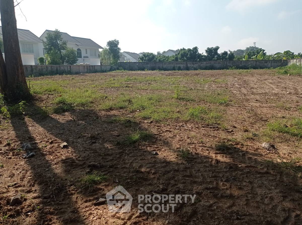 รูป ที่ดินสำหรับปล่อยขาย 2,128 ตารางเมตร แถว ใน แม่เหียะ (ID 2623015) - รูปที่ 4/11