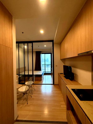 Condos for rent : For rent Condo M Jatujak Ready to move in (DSL2221)