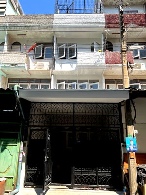 เช่าทาวน์โฮม วงเวียนใหญ่  : WS6647 🏡 ปล่อยเช่า ทาวน์เฮ้าส์ 4 ชั้น | เจริญนคร 14 ปากซอยติด BTS ตากสิน เพียง 35,000 บาท / เดือน