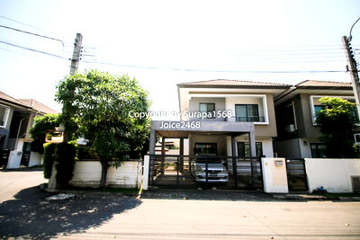 บ้านเดี่ยว นิคมอุตสาหกรรมบางปู : ขายบ้านเดี่ยว 2 ชั้น อารียา โคโม่ บางนา วงแหวน 2 ซ.มหาชัย บางพลี เทพารักษ์ หลังมุม ต่อเติมด้านหลัง 55.5 ตร.ว ต้นโครงการ