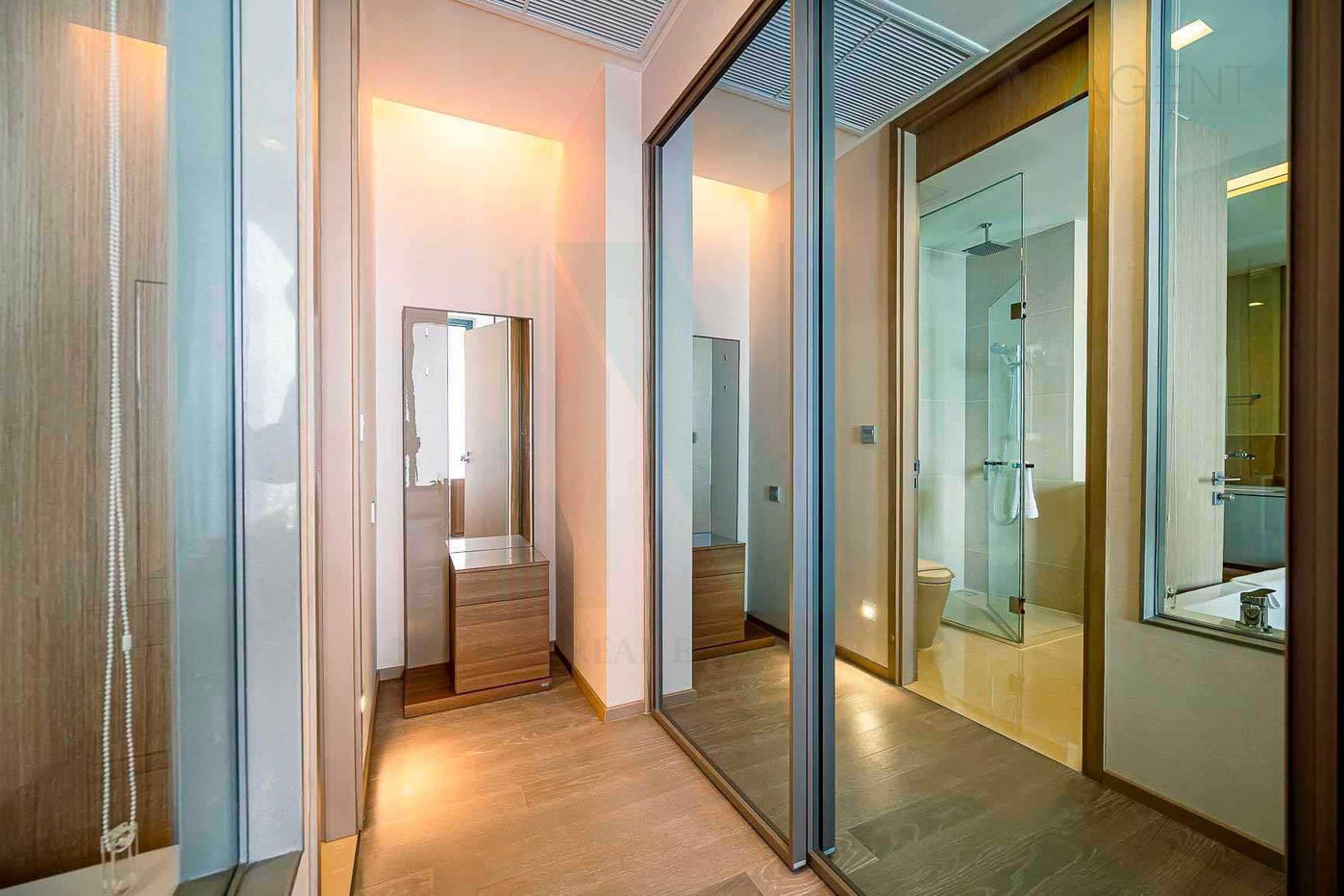 รูป 🎉 ให้เช่าคอนโด ดิ เอส อโศก อาคาร 1 ชั้น 30 1 ห้องนอน ขนาด 49 ตรม ใกล้ โรงเรียนวัฒนาวิทยาลัย - รูปที่ 4/8