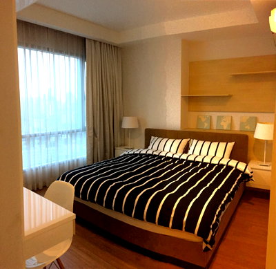Condos for sale New Petchburi Road Bangkok : P-87170 Luxurious 2-Bed Condo in Thru Thonglor , Fully Furnished, Best Price! Line Id @easythaihome 085-592-2897