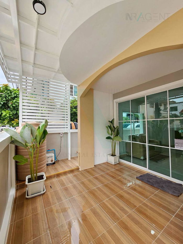 รูป 📌 ขายทาวน์เฮาส์ โครงการ บ้านสุชา บางบัวทอง 2 ชั้น 5 ห้องนอน 2 ห้องน้ำ - รูปที่ 2/8