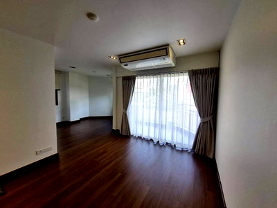 Condos for sale Silom and Sathorn Road : 🏠✨ Green Point Silom | 2-Bedroom Condo for Sale (HBH-ST-143)